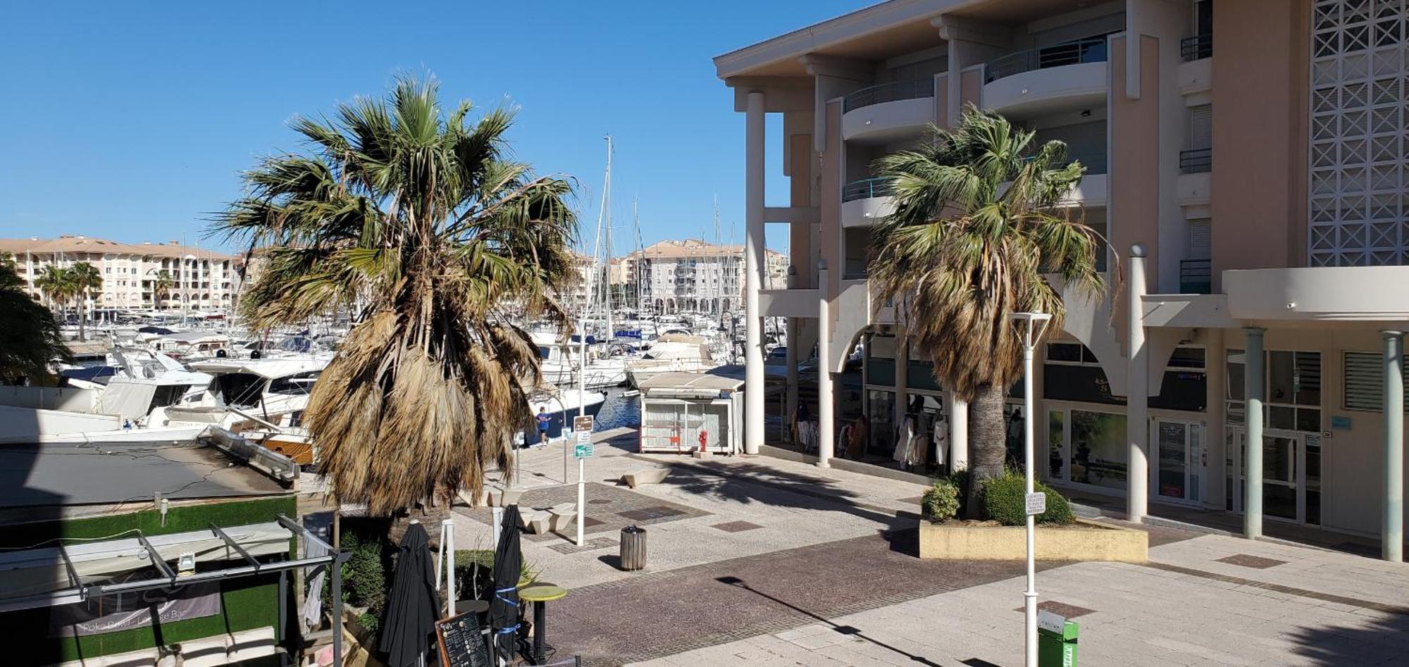 Le Nadir Grand T2 51m2, 4-5p, Parking *